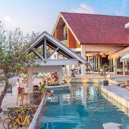 ฟรี รีสอร์ต กิลิตราวางัน Hotel กีลีตราวางัน ภายนอก รูปภาพ