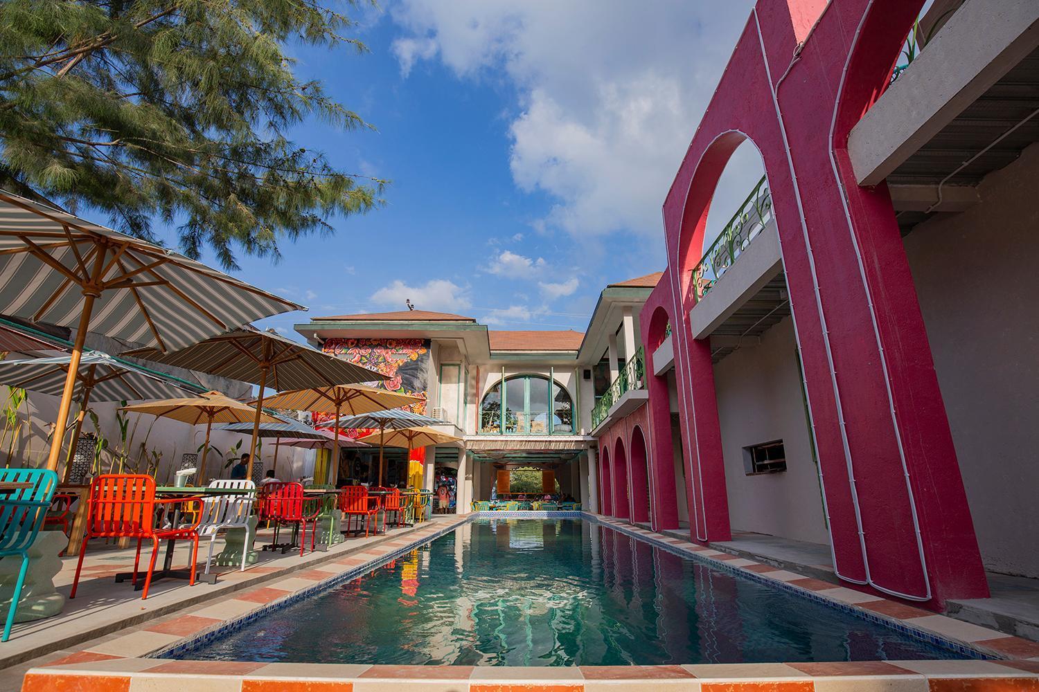 ฟรี รีสอร์ต กิลิตราวางัน Hotel กีลีตราวางัน ภายนอก รูปภาพ