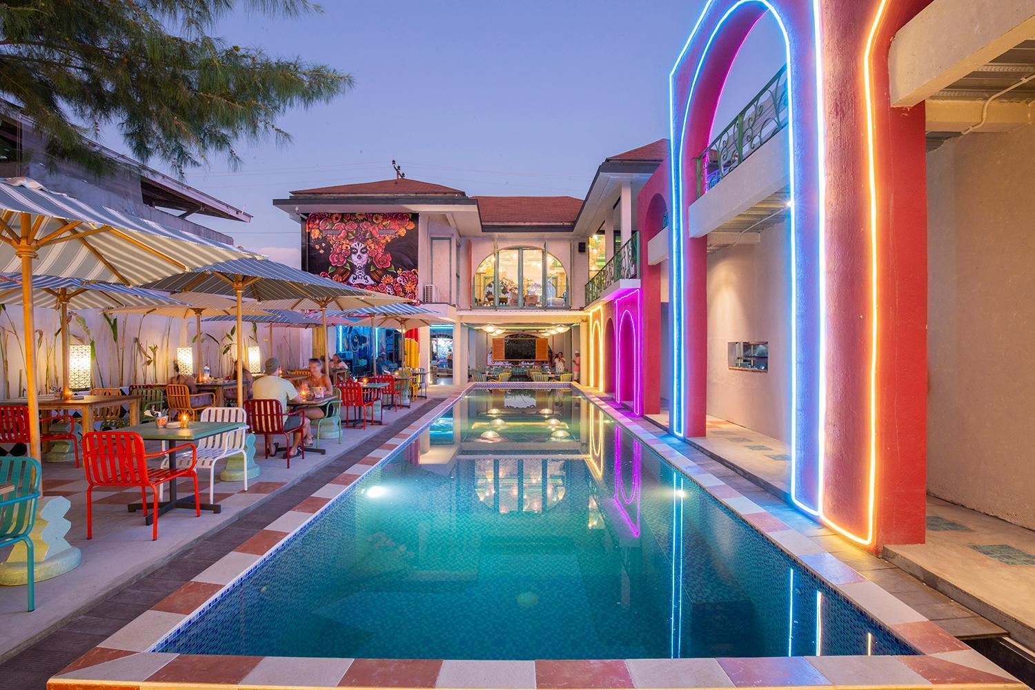 ฟรี รีสอร์ต กิลิตราวางัน Hotel กีลีตราวางัน ภายนอก รูปภาพ