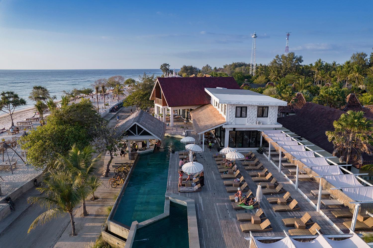 ฟรี รีสอร์ต กิลิตราวางัน Hotel กีลีตราวางัน ภายนอก รูปภาพ