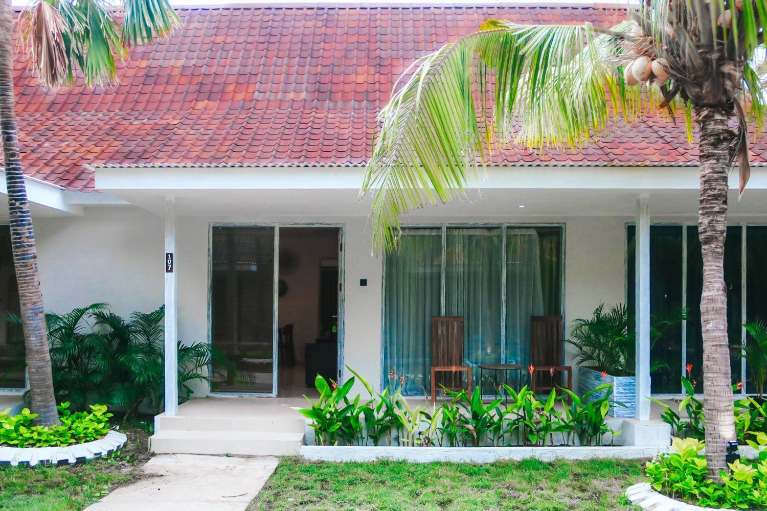 ฟรี รีสอร์ต กิลิตราวางัน Hotel กีลีตราวางัน ภายนอก รูปภาพ